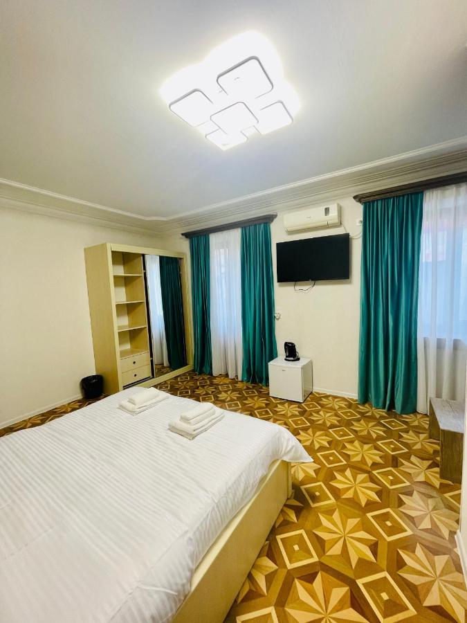 Quality Inn Tbilisi Exterior foto